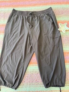 RBX 3X Gray Capri Hiking Pants Plus Size Cargo Pocket Drawstring Active Travel